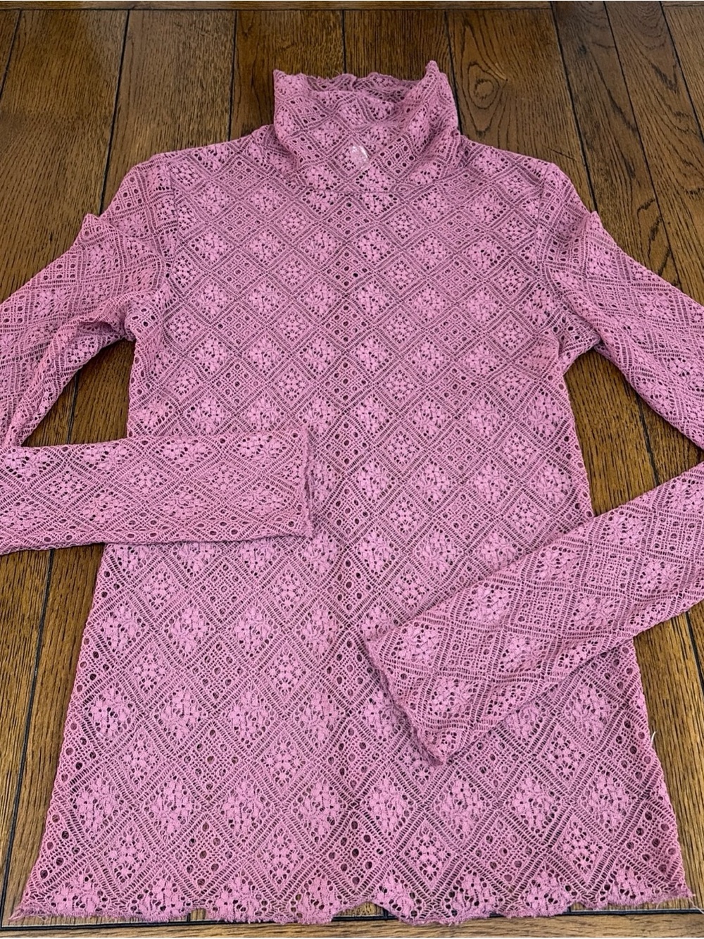 Free People Lace Turtleneck Cutout Top Long Sleeve Women’s S Coquette Read